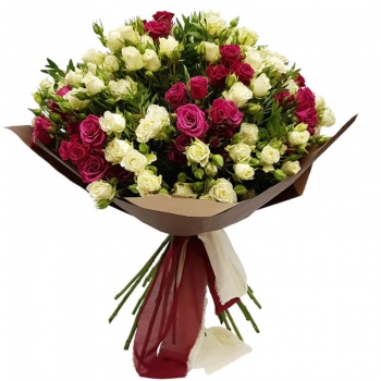 Букет из кустовых роз "Соната"  25 шт.